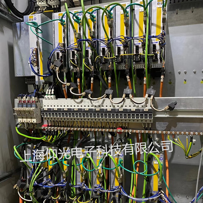 �Ơ�Ħ���ŷ��Ŵ����S�� Kollmorgen CR06561-MZ�@ʾ�󾯴��a�S�� 