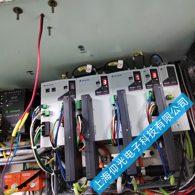 AB�ŷ��(q��)��(d��ng)��PowerFlex 525ͨ늈�(b��o)��F110/F111�S�޹���